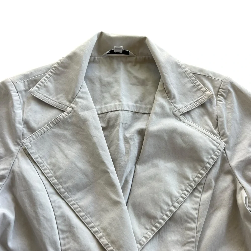 CAbi Women’s Size 0 Classic Tan Beige Sandy Short Sleeve Trench Coat Jacket #777
